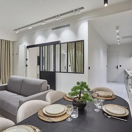 Apartment Sacre Coeur By Studio Prestige-3